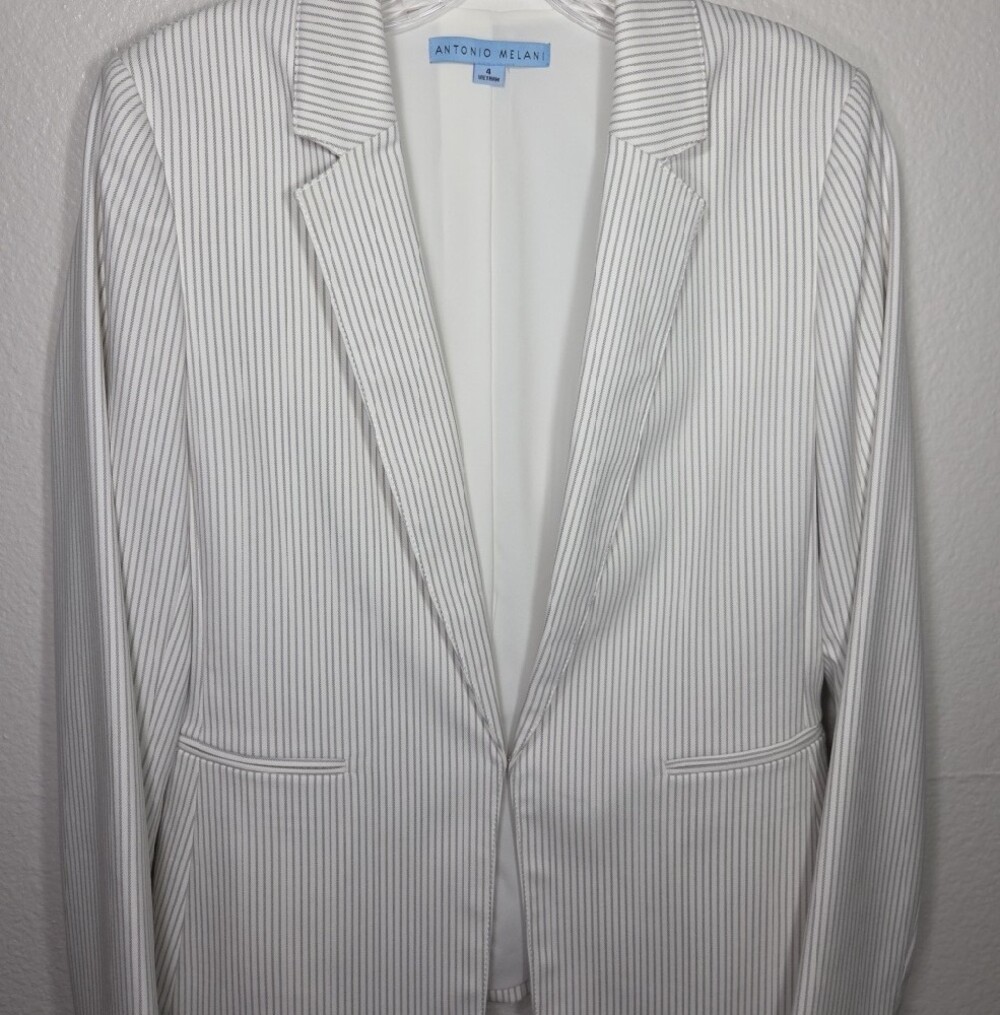 ANTONIO MELANI Ivory Suit with Thin Gray Pinstripes - Picture 5 of 11